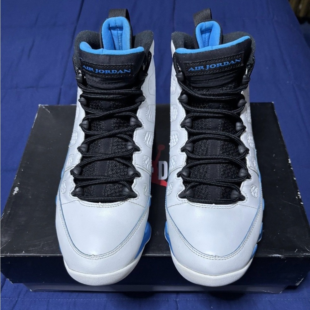 Jordan 9 Retro Powder Blue 2024 
Size 9.5